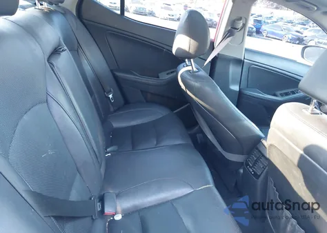 2015 Kia Optima Sx Turbo z USA, uszkodzony, nr VIN 5XXGR4A60FG399031